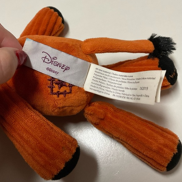 Scentsy Buddy Clip Pumba The Lion King Disney Warthog Plush Stuffed Animal 8 in - Picture 12 of 12